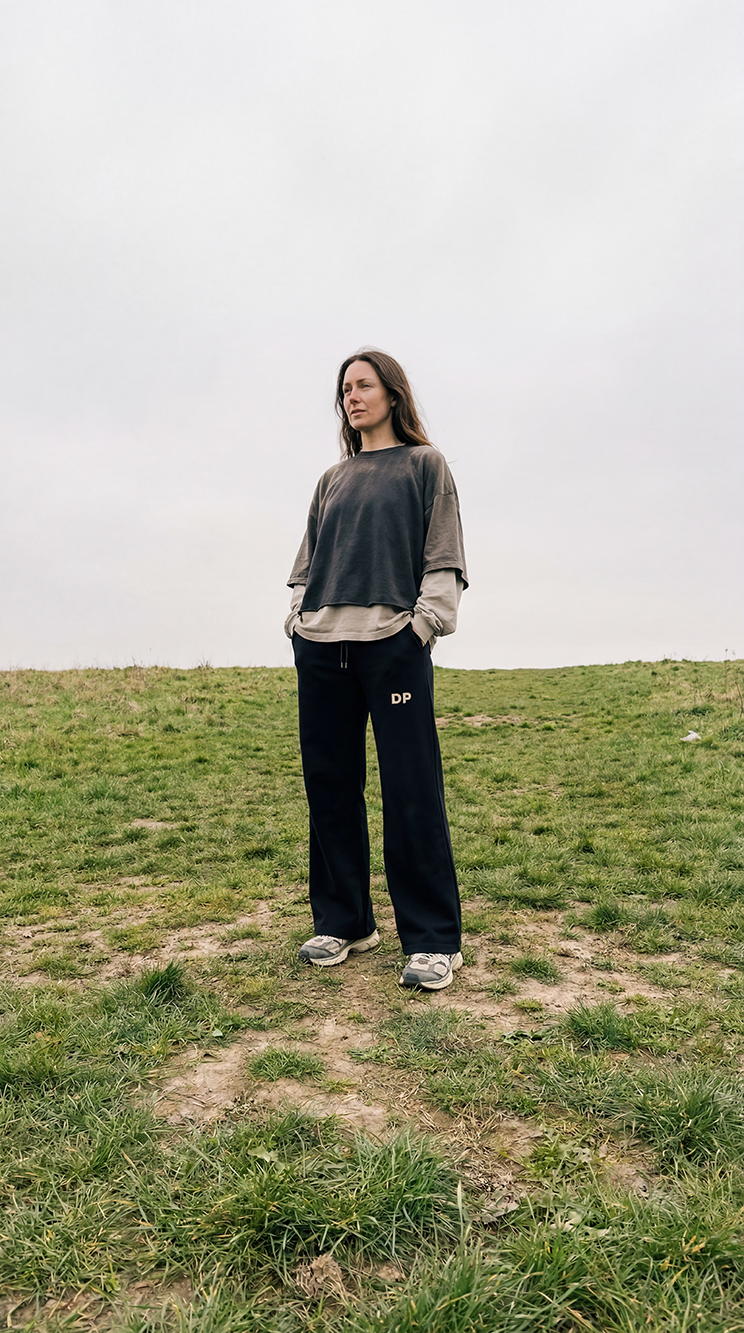 DANI P. — CONTROLLED SWEATPANTS