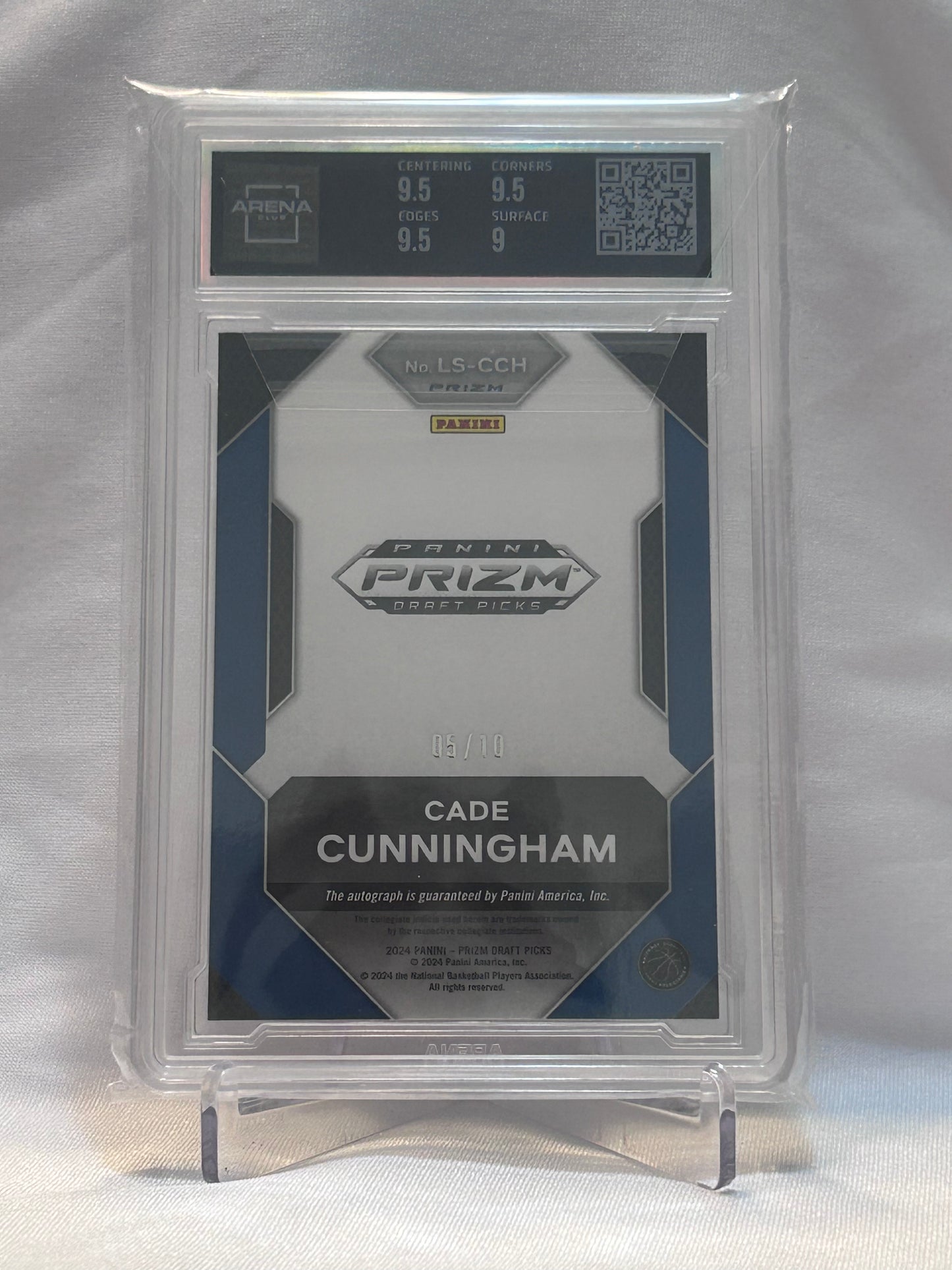 2024 Panini Prizm DP Legacy Signatures Gold Prizm Cade Cunningham /10 — Arena Club 9.5/10